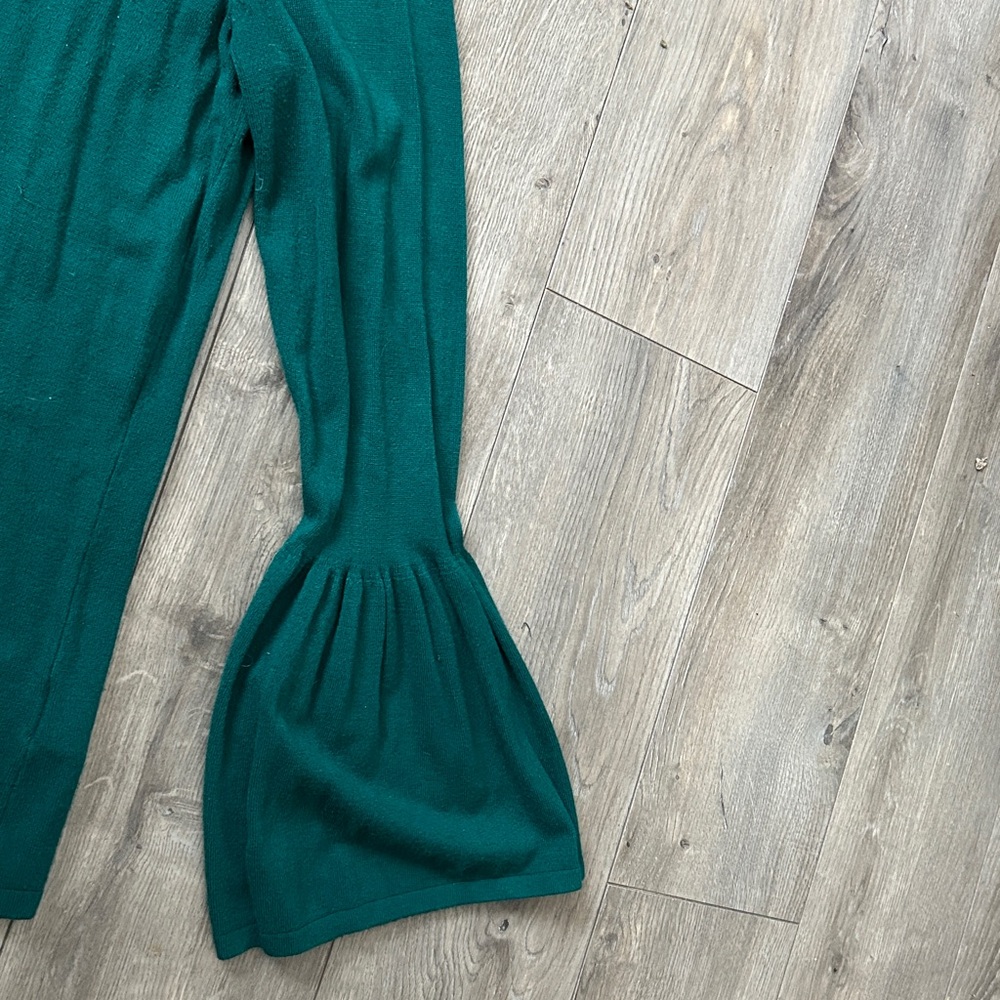 Worthington Emerald Green Long Sleeve Top with Bell Sleeves - Picture 4 of 9